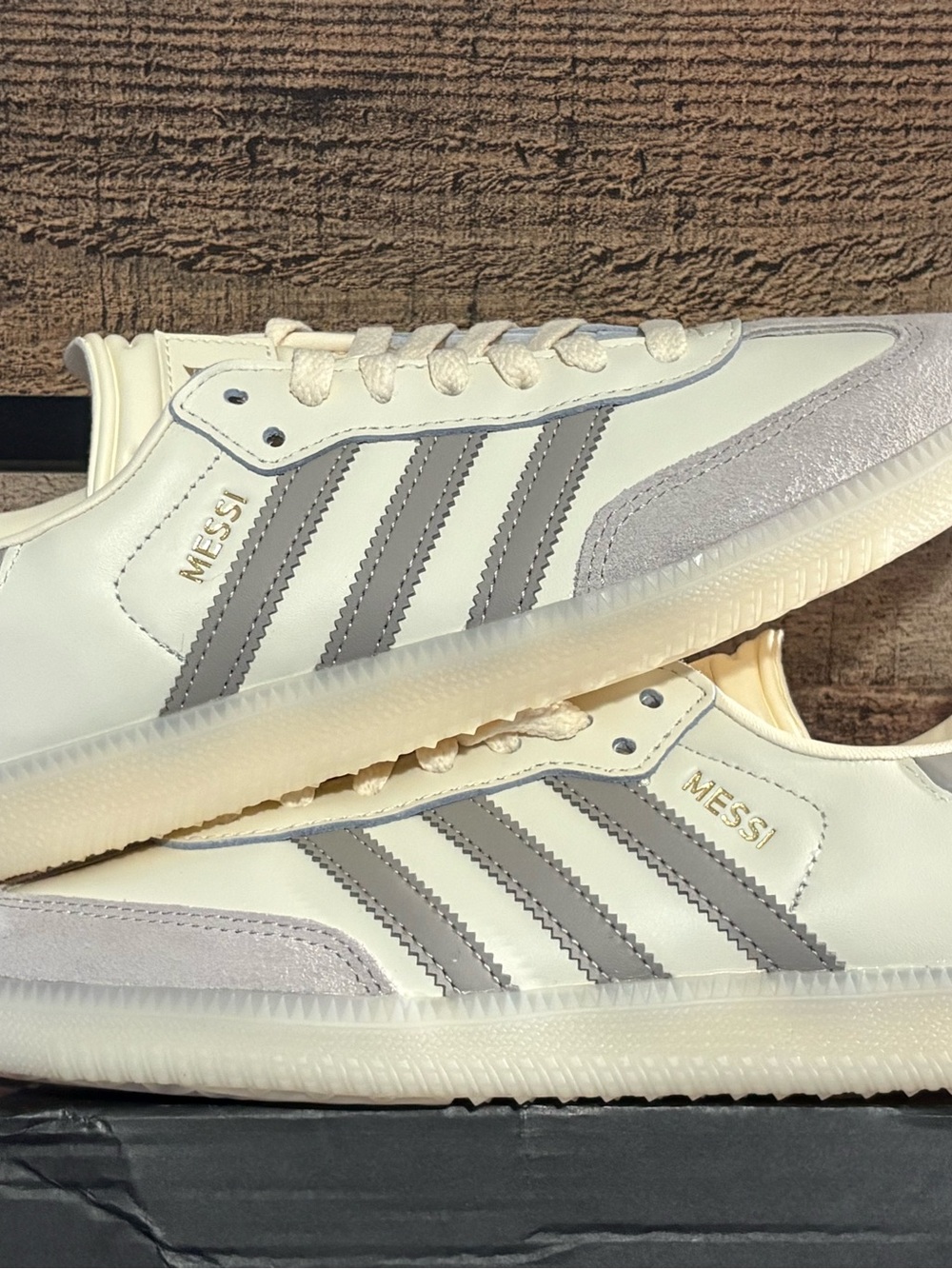 adidas White & Light Gray Messi Low-Top Sneakers M6, W7.5